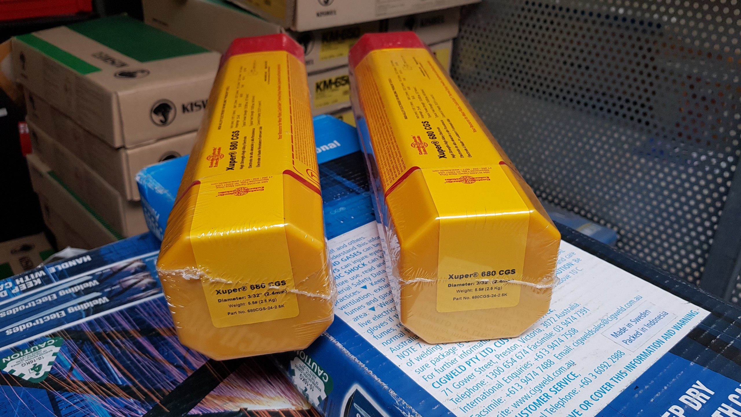 680 CGS METAL ELECTRODE VẬT LIỆU HÀN ĐẶC CHỦNG